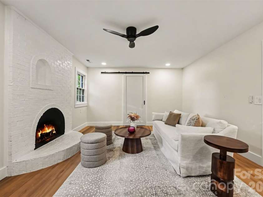 1412 Rama Road, Charlotte, NC 28211.  MLS# CAR4434818, YatesRealty ID 22266. Den