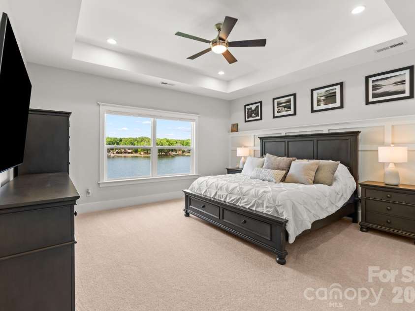 383 Rolling Road, Lexington, NC 27292.  MLS# CAR4375158, YatesRealty ID 22267. 
