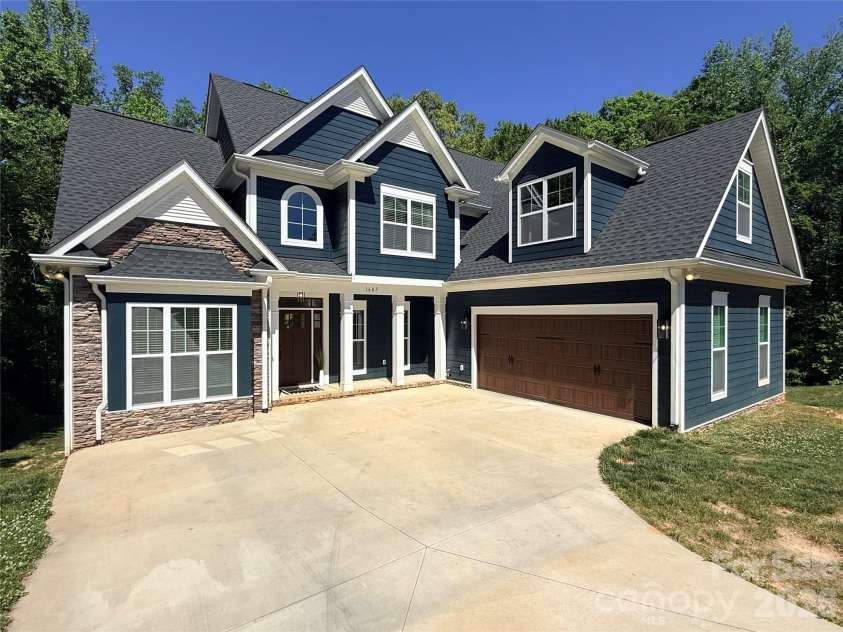 1607 Freemont Drive, Alexis, NC 28006.  MLS# CAR4368958, YatesRealty ID 22268. 