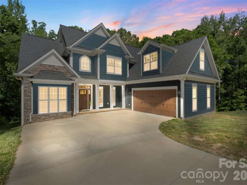 1607 Freemont Drive, Alexis, NC 28006.  MLS# CAR4368958, YatesRealty ID 22268. 