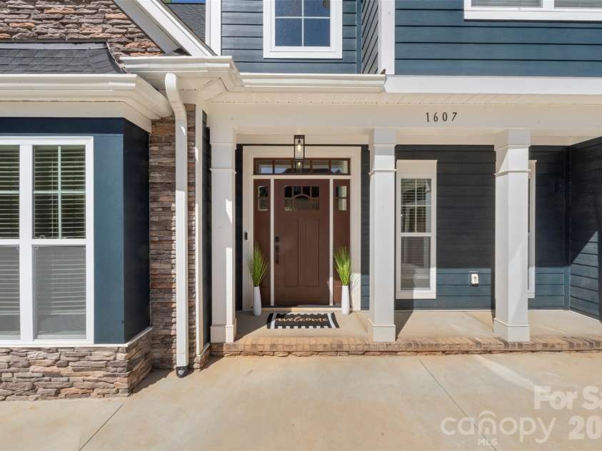 1607 Freemont Drive, Alexis, NC 28006.  MLS# CAR4368958, YatesRealty ID 22268. 