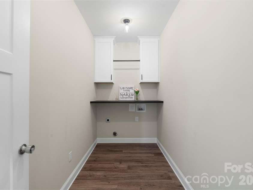 1607 Freemont Drive, Alexis, NC 28006.  MLS# CAR4368958, YatesRealty ID 22268. 