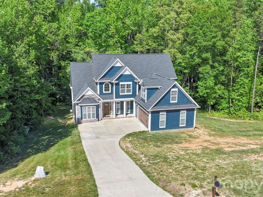 1607 Freemont Drive, Alexis, NC 28006.  MLS# CAR4368958, YatesRealty ID 22268. 