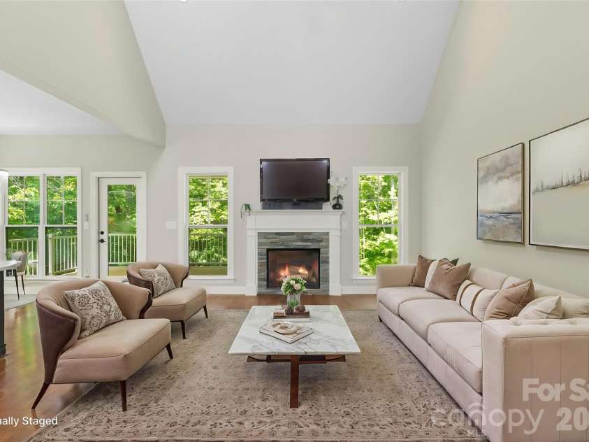 1607 Freemont Drive, Alexis, NC 28006.  MLS# CAR4368958, YatesRealty ID 22268. 