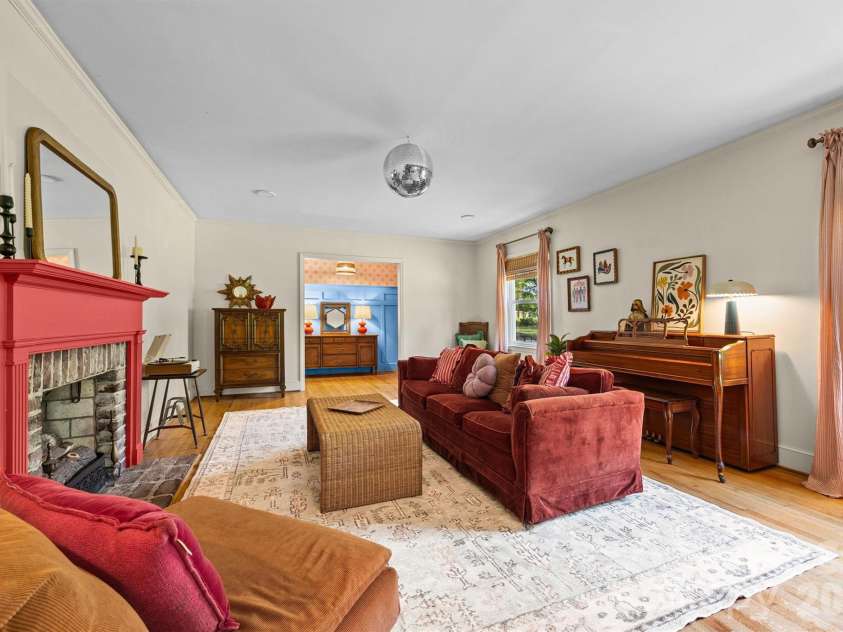 632 Sedgewood Drive, Rock Hill, SC 29732.  MLS# CAR4376198, YatesRealty ID 22269. 