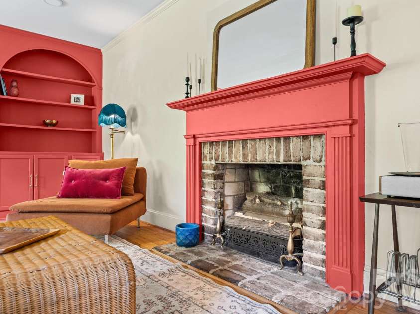 632 Sedgewood Drive, Rock Hill, SC 29732.  MLS# CAR4376198, YatesRealty ID 22269. Another charming fireplace.