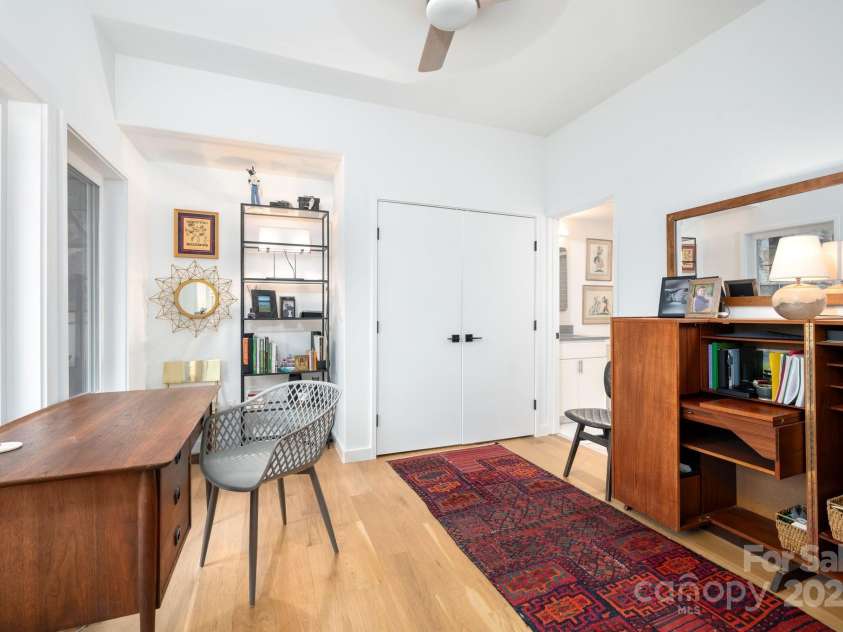 8 Midland Drive, Asheville, NC 28804.  MLS# CAR4254224, YatesRealty ID 22269. Third ensuite bedroom or office.
