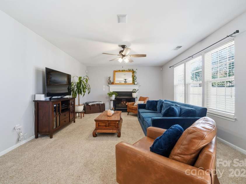 110 Nahcotta Drive, Mooresville, NC 28115.  MLS# CAR4318357, YatesRealty ID 2227. 