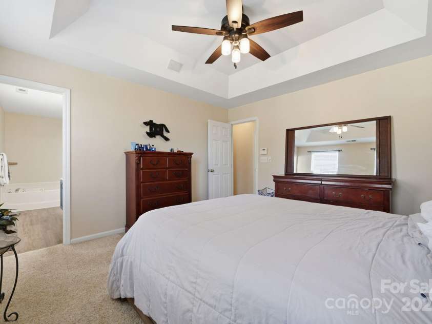 110 Nahcotta Drive, Mooresville, NC 28115.  MLS# CAR4318357, YatesRealty ID 2227. 