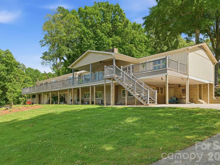 120 Shady Cove Road, Troutman, NC 28166.  MLS# CAR4377254, YatesRealty ID 22271. 