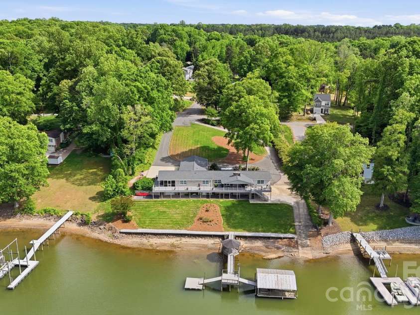 120 Shady Cove Road, Troutman, NC 28166.  MLS# CAR4377254, YatesRealty ID 22271. 
