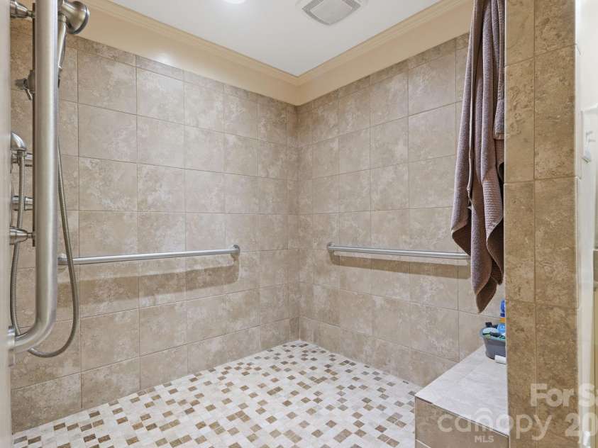 120 Shady Cove Road, Troutman, NC 28166.  MLS# CAR4377254, YatesRealty ID 22271. 
