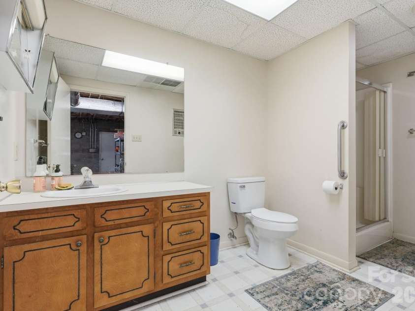120 Shady Cove Road, Troutman, NC 28166.  MLS# CAR4377254, YatesRealty ID 22271. 