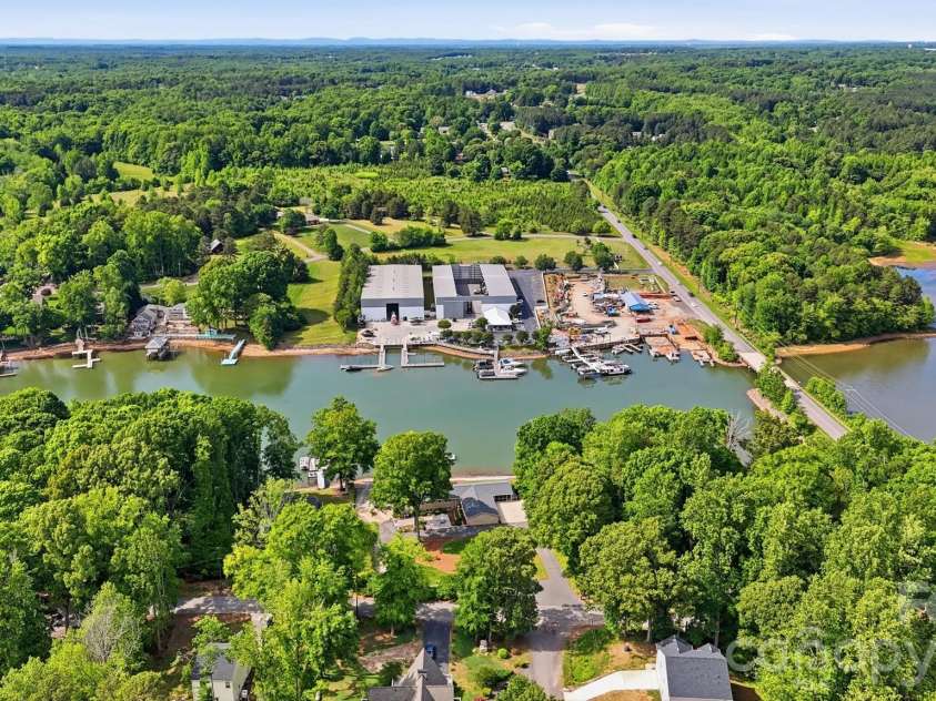120 Shady Cove Road, Troutman, NC 28166.  MLS# CAR4377254, YatesRealty ID 22271. 
