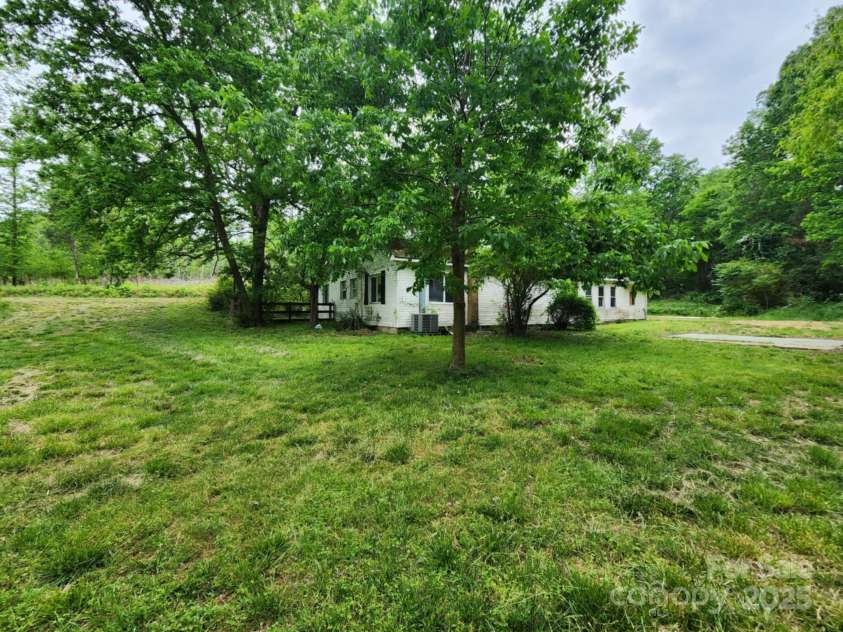 35643 City Lake Drive, Albemarle, NC 28001.  MLS# CAR4250915, YatesRealty ID 22272. 