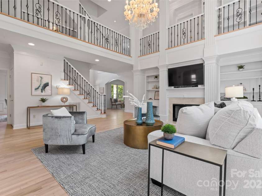 15009 Lisha Lane, Charlotte, NC 28277.  MLS# CAR4239343, YatesRealty ID 22273. 