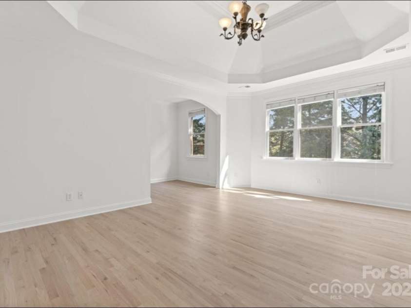 15009 Lisha Lane, Charlotte, NC 28277.  MLS# CAR4239343, YatesRealty ID 22273. 