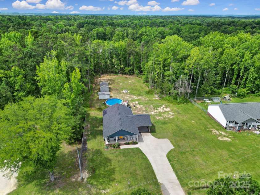 2302 Douglas Road, Lancaster, SC 29720.  MLS# CAR4264125, YatesRealty ID 22274. 