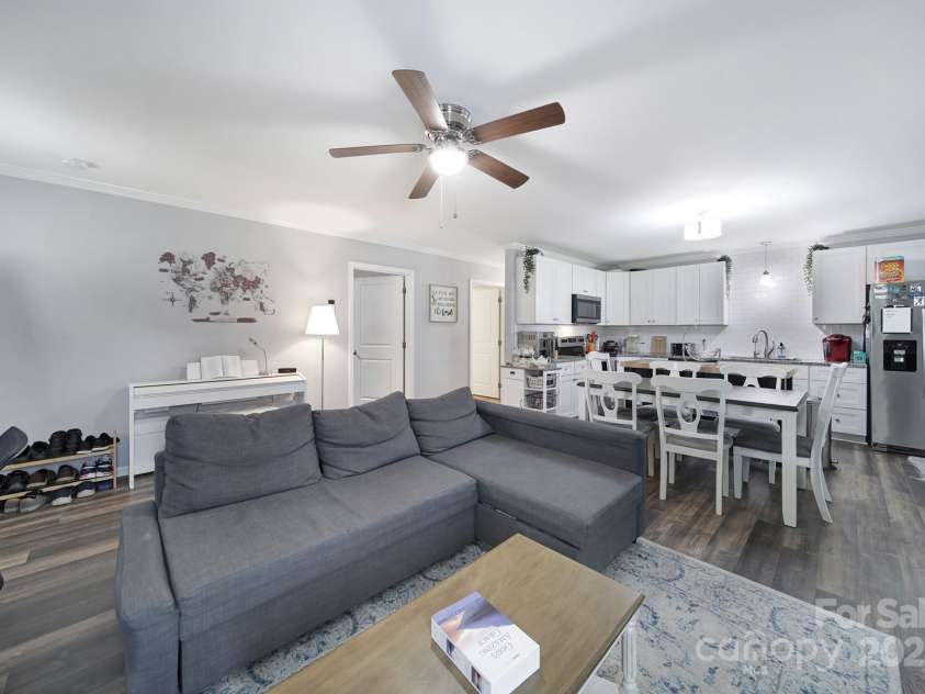 2302 Douglas Road, Lancaster, SC 29720.  MLS# CAR4264125, YatesRealty ID 22274. 