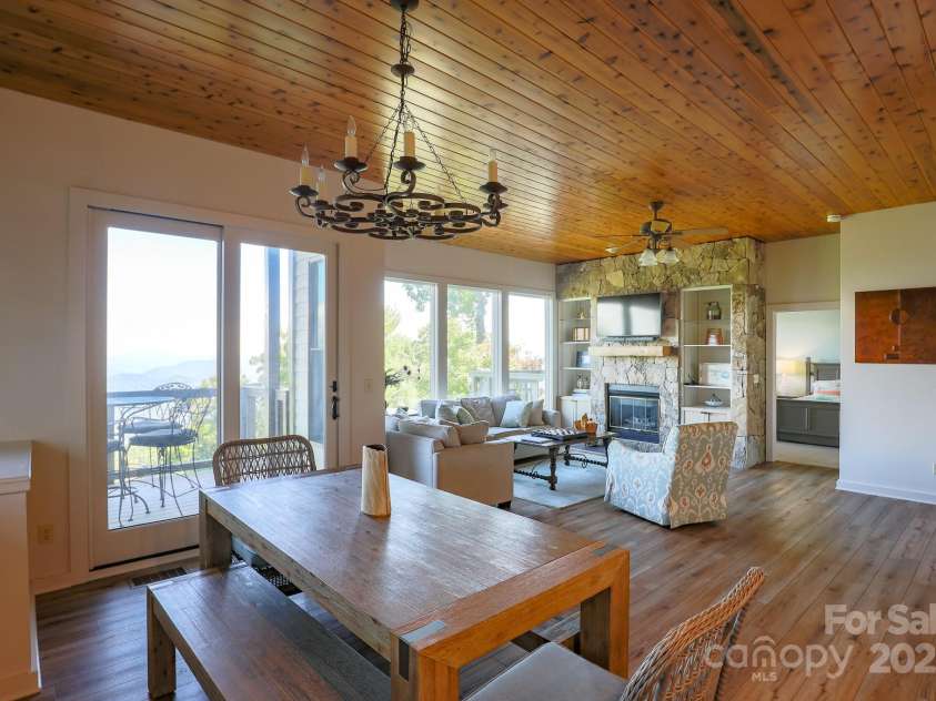 114 Slickrock Road, Burnsville, NC 28714.  MLS# CAR4269571, YatesRealty ID 22275. 