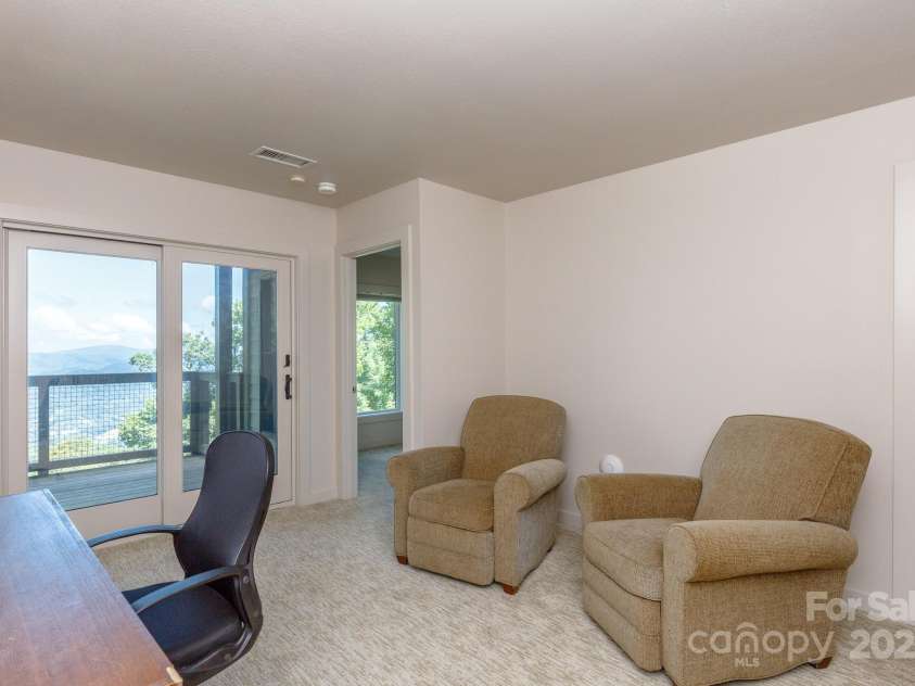 114 Slickrock Road, Burnsville, NC 28714.  MLS# CAR4269571, YatesRealty ID 22275. 