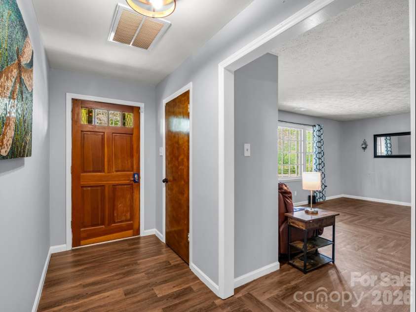 92 Greenwood Acres Drive, Mills River, NC 28759.  MLS# CAR4379255, YatesRealty ID 22276. 