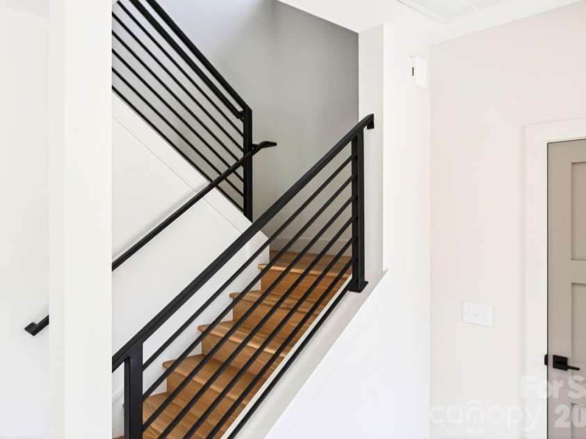 63 Orrinel Way, Asheville, NC 28806.  MLS# CAR4375047, YatesRealty ID 22277. Excellent Craftsmanship