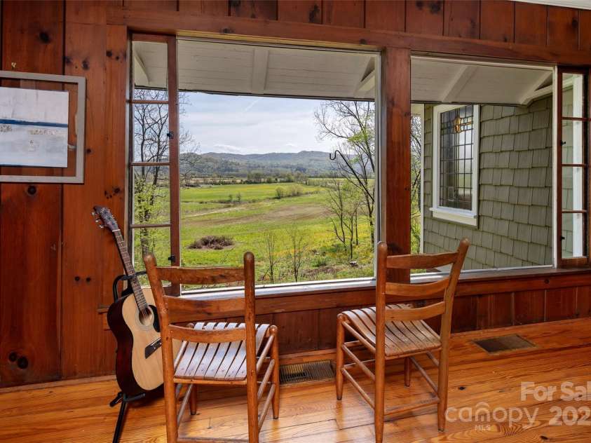 139 Neely Road, Brevard, NC 28712.  MLS# CAR4190177, YatesRealty ID 22278. 