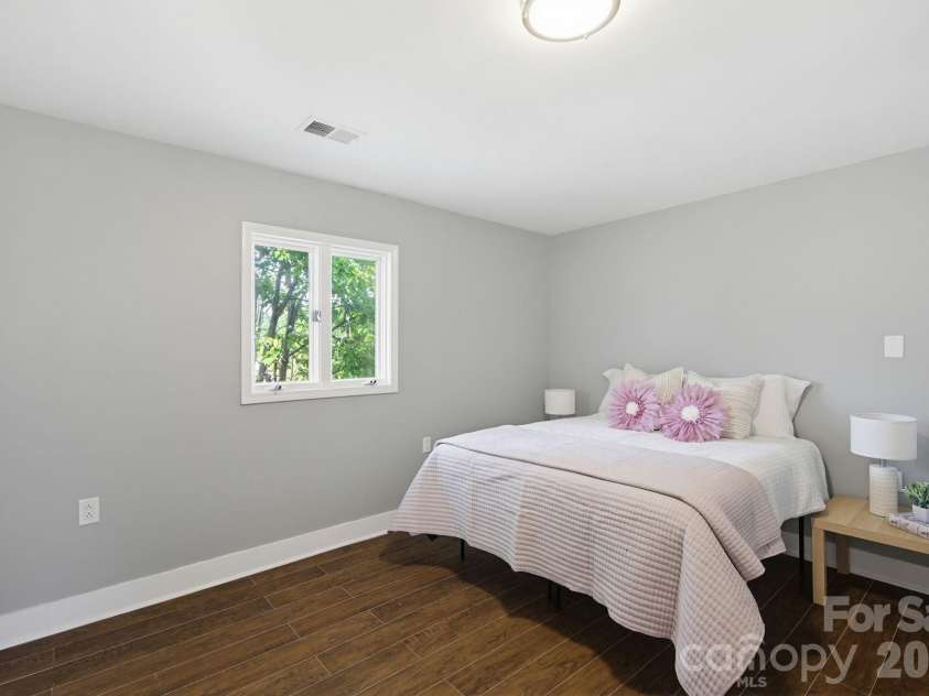 314 Ridge Avenue, Kannapolis, NC 28083.  MLS# CAR4376356, YatesRealty ID 22278. 