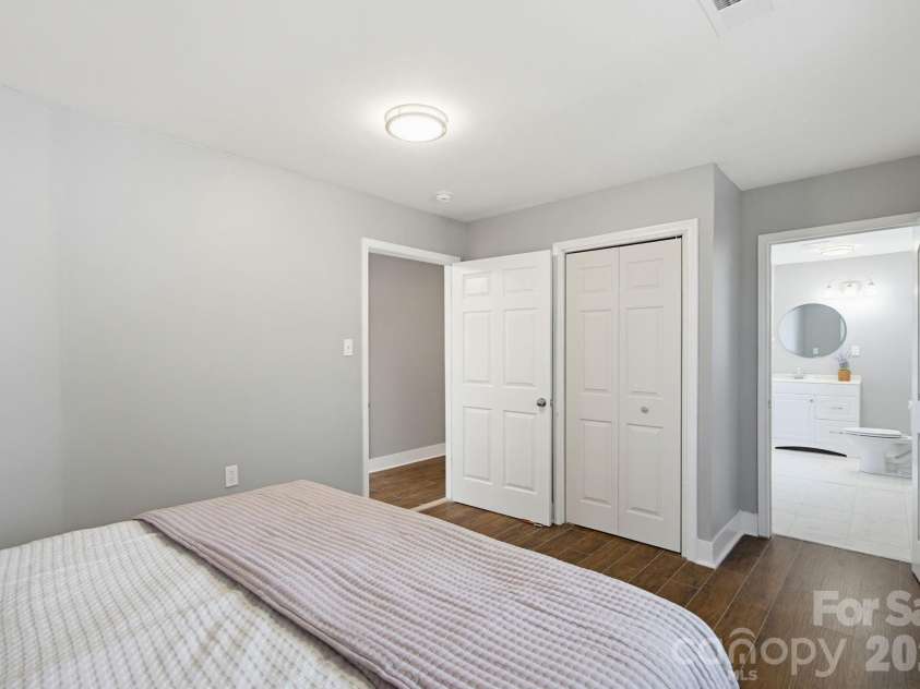 314 Ridge Avenue, Kannapolis, NC 28083.  MLS# CAR4376356, YatesRealty ID 22278. 