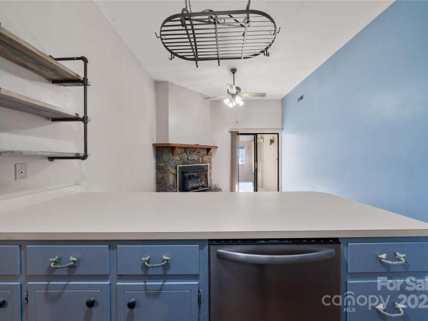 94 Market Street, Maggie Valley, NC 28751.  MLS# CAR4277066, YatesRealty ID 2228. 