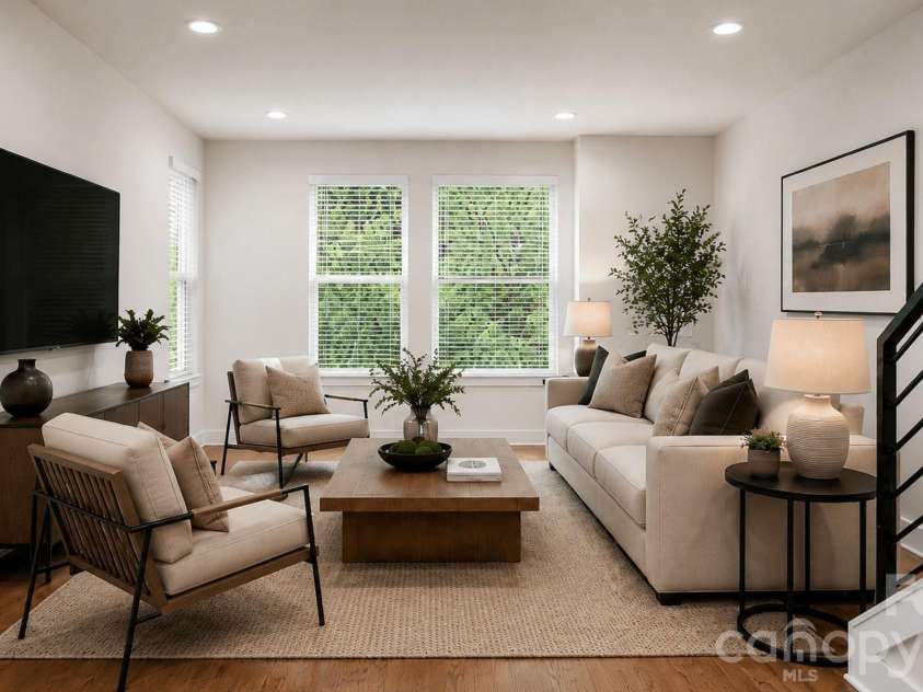 5003 York Park Lane, Charlotte, NC 28217.  MLS# CAR4377188, YatesRealty ID 22280. 