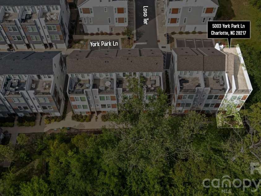 5003 York Park Lane, Charlotte, NC 28217.  MLS# CAR4377188, YatesRealty ID 22280. 