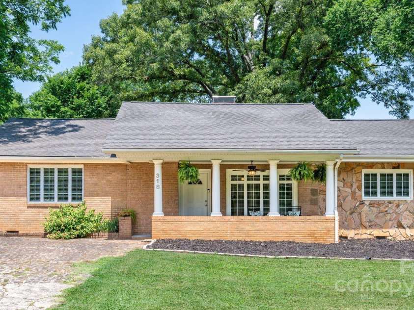 318 Peeler Street, Salisbury, NC 28146.  MLS# CAR4270125, YatesRealty ID 22281. Front