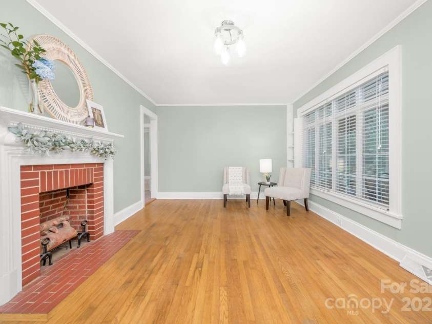 318 Peeler Street, Salisbury, NC 28146.  MLS# CAR4270125, YatesRealty ID 22281. Living Area