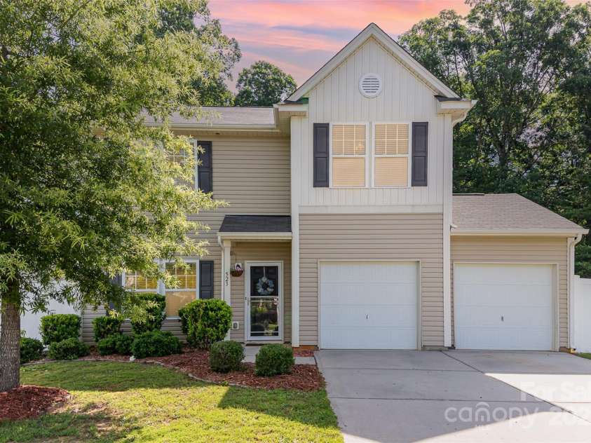 523 Smokehouse Lane, Albemarle, NC 28001.  MLS# CAR4273107, YatesRealty ID 22284. 