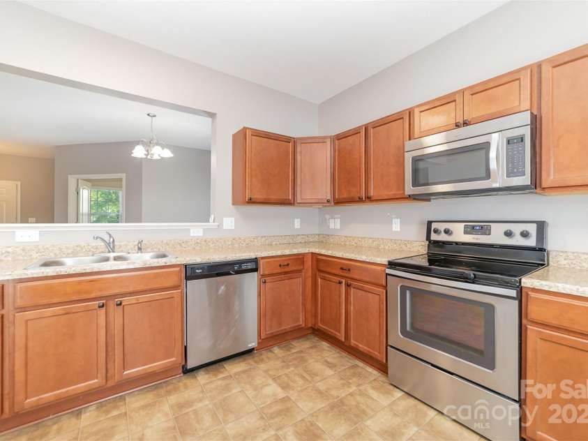 523 Smokehouse Lane, Albemarle, NC 28001.  MLS# CAR4273107, YatesRealty ID 22284. 