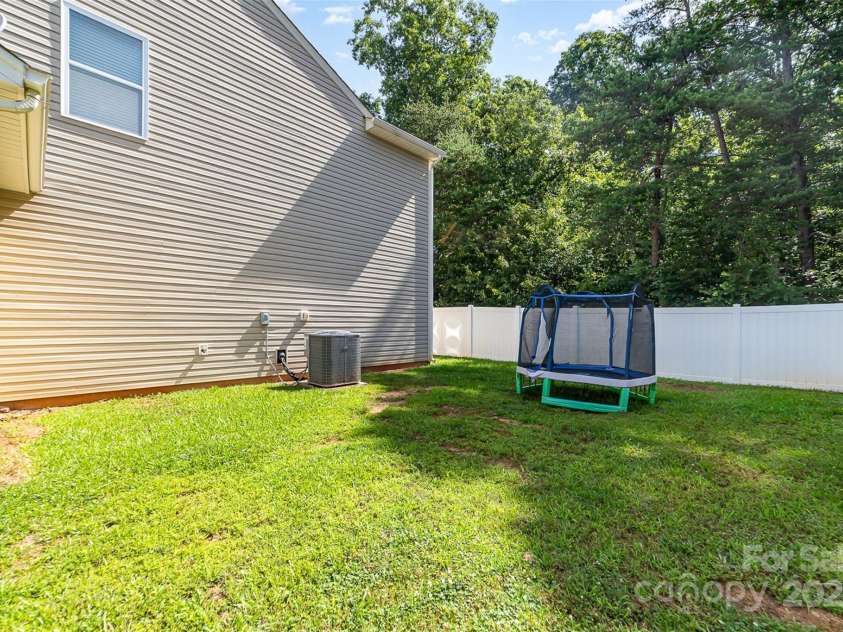 523 Smokehouse Lane, Albemarle, NC 28001.  MLS# CAR4273107, YatesRealty ID 22284. 