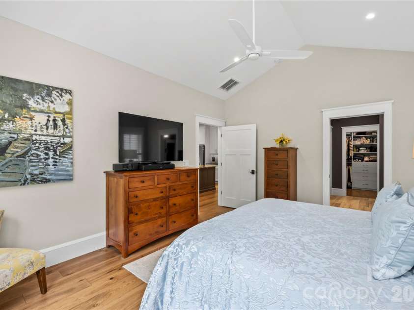 73 Starwood Valley Trail, Arden, NC 28704.  MLS# CAR4377343, YatesRealty ID 22284. 