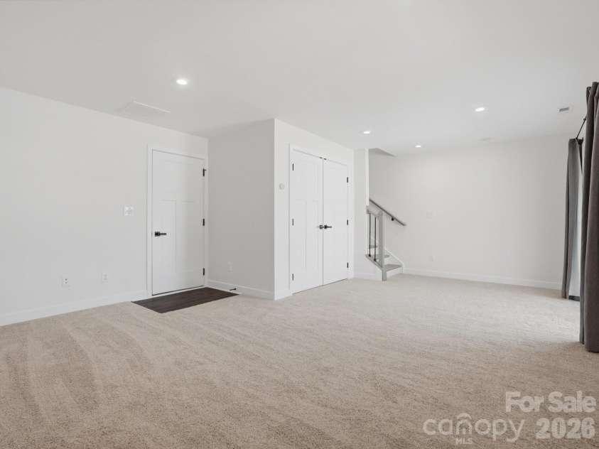 108 Helm Lane, Mooresville, NC 28117.  MLS# CAR4420878, YatesRealty ID 22285. 