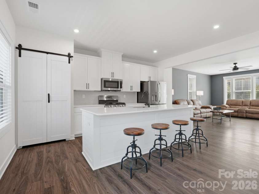 108 Helm Lane, Mooresville, NC 28117.  MLS# CAR4420878, YatesRealty ID 22285. Main floor kitchen w/ large island