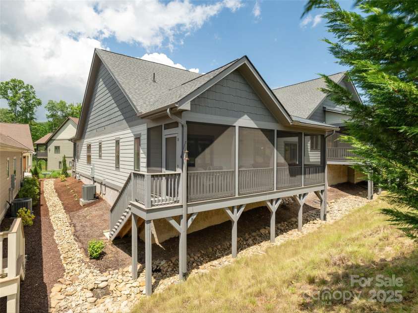 213 Sports Village Drive, Hendersonville, NC 28739.  MLS# CAR4269599, YatesRealty ID 22285. 