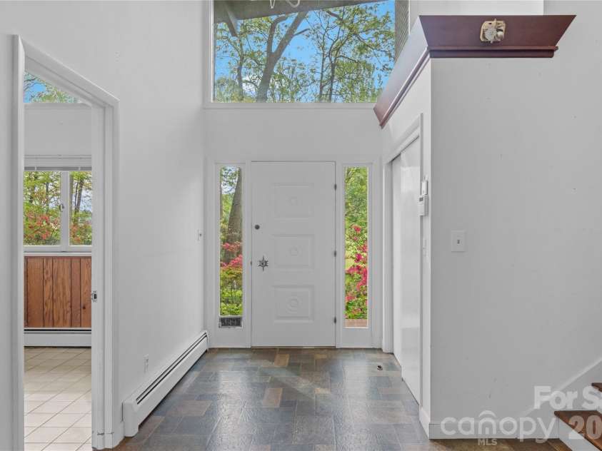 2051 Royall Drive, Winston Salem, NC 27106.  MLS# CAR4381495, YatesRealty ID 22287. 