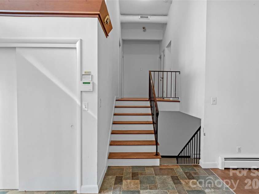 2051 Royall Drive, Winston Salem, NC 27106.  MLS# CAR4381495, YatesRealty ID 22287. 