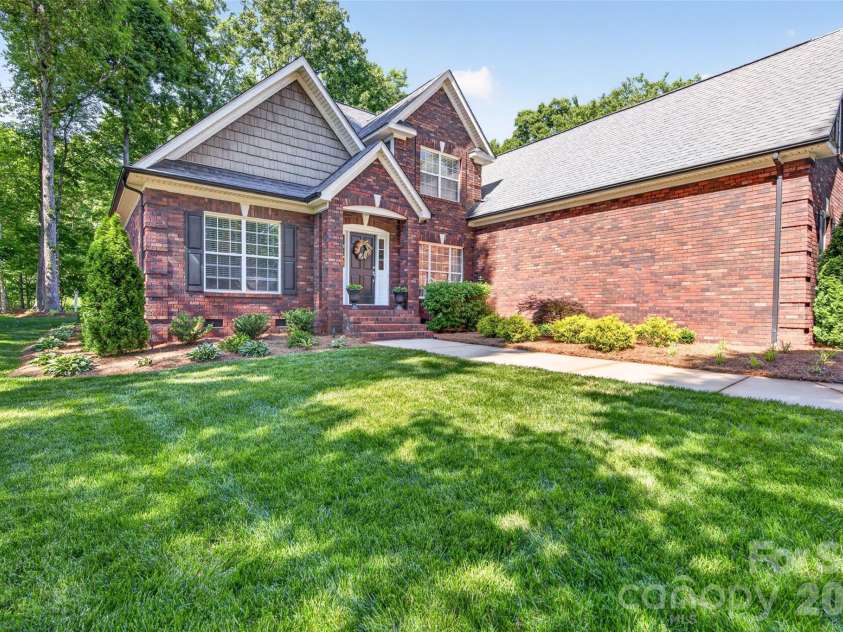 3507 Savannah Way, Monroe, NC 28110.  MLS# CAR4381080, YatesRealty ID 22289. 