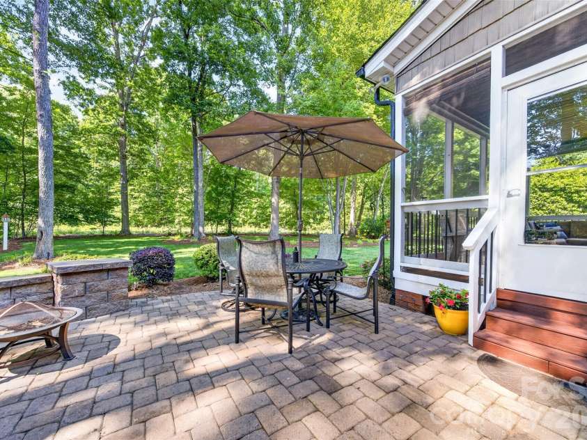 3507 Savannah Way, Monroe, NC 28110.  MLS# CAR4381080, YatesRealty ID 22289. Paved Patio