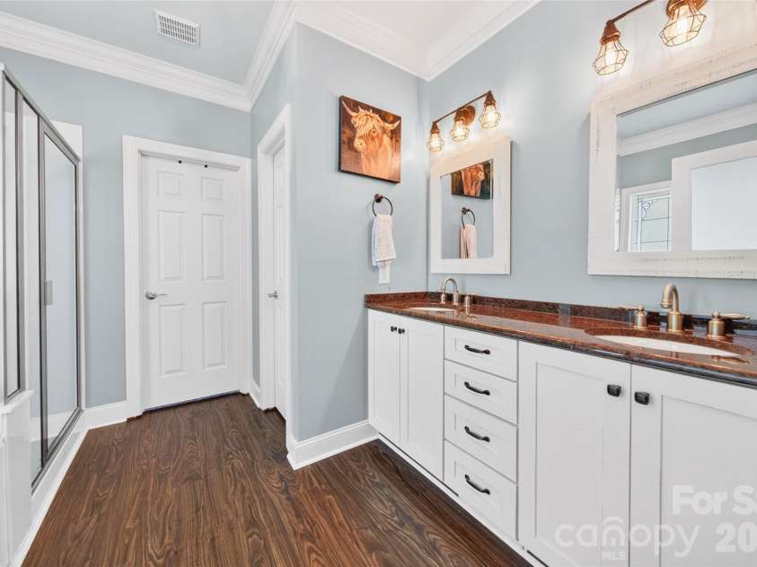 3507 Savannah Way, Monroe, NC 28110.  MLS# CAR4381080, YatesRealty ID 22289. Primary Bathroom