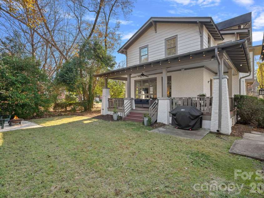 206 Meadowbrook Road, Charlotte, NC 28211.  MLS# CAR4372338, YatesRealty ID 2229. 