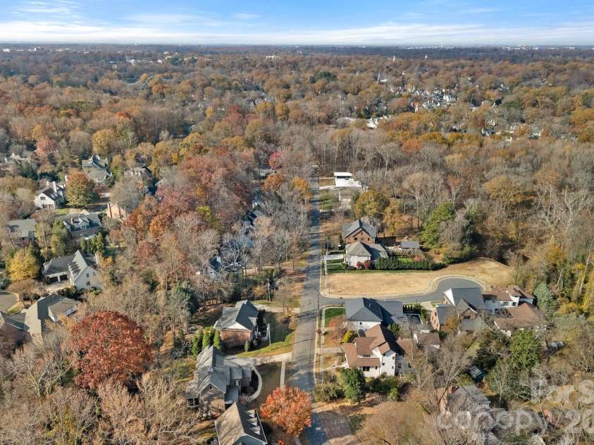 206 Meadowbrook Road, Charlotte, NC 28211.  MLS# CAR4372338, YatesRealty ID 2229. 
