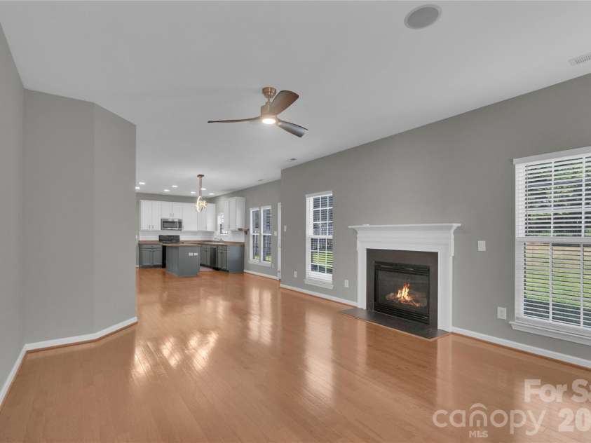 1007 Butterburr Drive, Matthews, NC 28104.  MLS# CAR4380724, YatesRealty ID 22290. 